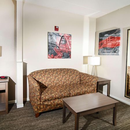 Best Western Plus Sandusky Hotel & Suites Eksteriør bilde